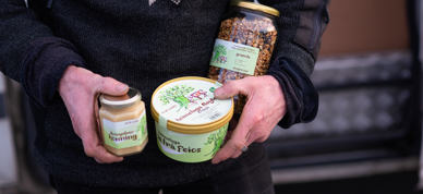 Lokalmat REKO-ringen utlevering - Foto: REKO