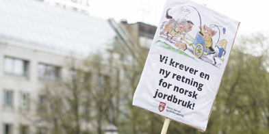 Aksjon plakat ny retning - Foto: Nora May Engeseth/NBS