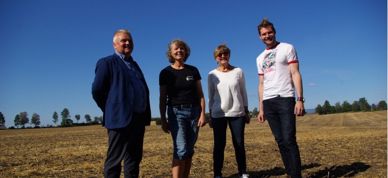 Eggum Nord Hoff Og Sandtroen