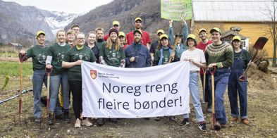 Noreg treng fleire bønder gruppebilde ungdomsseminar - Foto: Nora May Engeseth/NBS